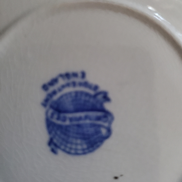 Grimwades tea cups and saucers - Picture 7 of 10